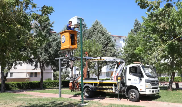 Muğla parklarına kameralı güvenlik ve ücretsiz Wi-Fi