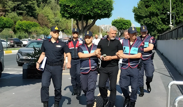 Eski Manavgat Belediye Başkanı Şükrü Sözen ve Kardeşi Tutuklandı