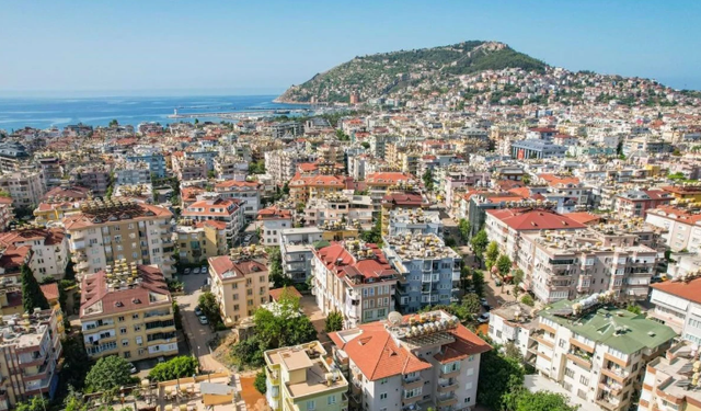 Alanya'da Kira Krizi Büyüyor: Artan Kiralar Vatandaşı Zora Sokuyor