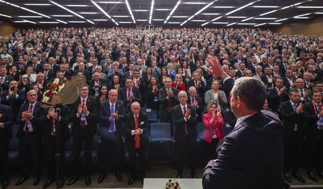 22. CHP Olağanüstü Kurultayı'nda Yeni Yönetim Belirlendi: İşte O İsimler