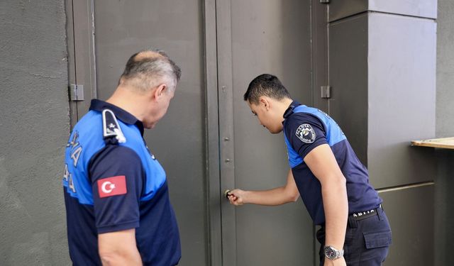 Alanya'da Çürümüş Yumurta Skandalı: 2 İşletme Mühürlendi