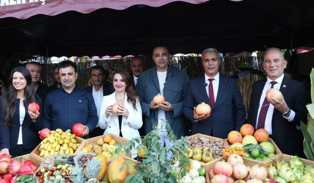 Gazipaşa’nın Çekirdeksiz Nar ve Tropikal Meyve Festivali Coşkuyla Başladı