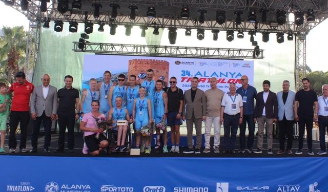 Alanya Triatlon Heyecanına Ev Sahipliği Yaptı