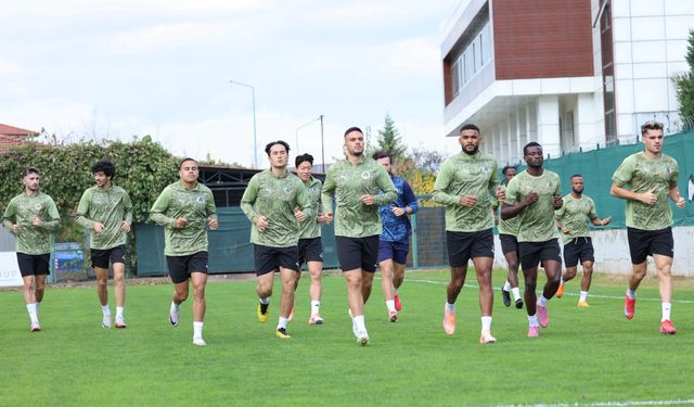 Alanyaspor Deplasmanda Seri Peşinde