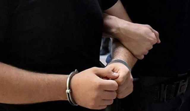 Alanya'da Motosiklet Sürücüsünden Yasaklı Madde Çıktı