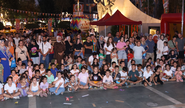 Alanya Hükümet Meydanı'nda Gerçekleştirilen Şenlik'te Coşku ve Spor Sevgisi Bir Arada