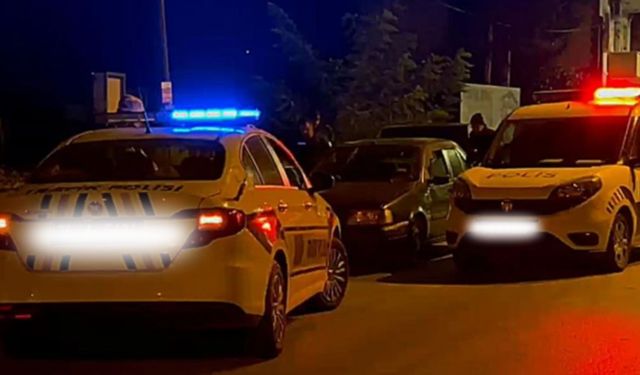 Alanya Sokaklarında Kovalamaca: Yasaklı Maddeyi Atıp Kaçtı