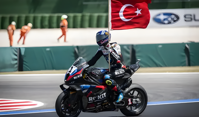 Toprak Razgatlıoğlu’ndan “07” ile Küresel Tanıtım Hamlesi