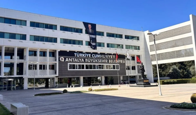 Sayıştay Raporu Açıklandı: Antalya Büyükşehir’de Yarım Milyarlık Usulsüz Ödeme!