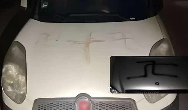 Almanya'da Dehşet: İnsan Kanıyla Gamalı Haç