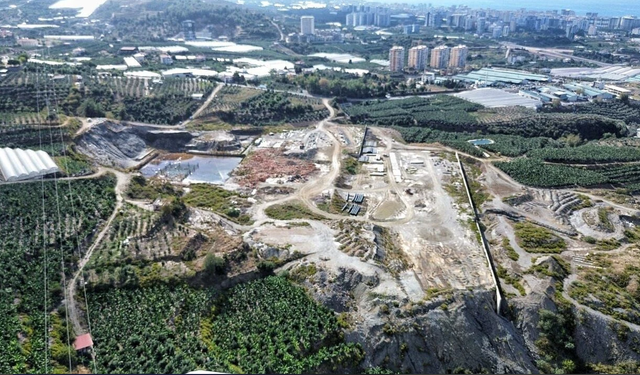 Alanyaspor Tesisi Yerine Çöp Aktarma İstasyonu İddiası Şehri Karıştı