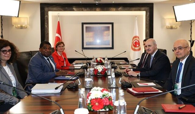 Kurtulmuş, PAB Yönetimiyle İstanbul’daki Genel Kurul Öncesi Görüştü