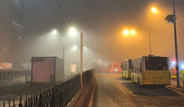 İstanbul’da Yoğun Sis Etkili Oldu: Görüş Mesafesi Düştü