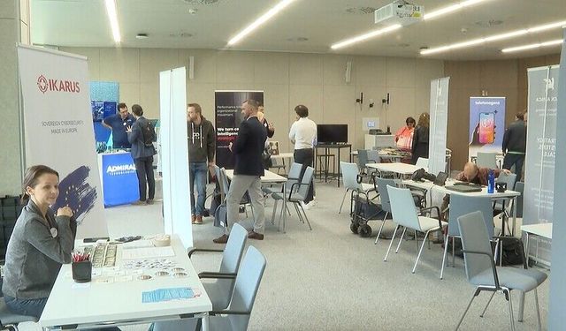Avrupa’daki Tek Türk Teknoloji Konferansı Road to Global Devam Ediyor
