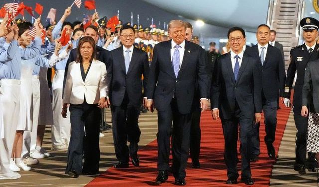 Trump 8,5 Yıl Sonra Çin’de