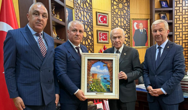 Başkan Erdem’den Bahçeli’ye Alanya Dosyası: Ekonomi, Turizm Ve İkamet Sorunları Masaya Yatırıldı