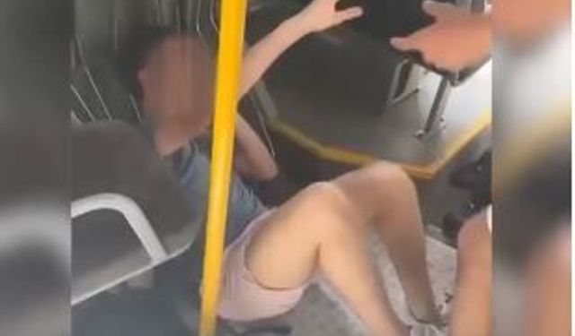 Belçika’da Otobüste Dehşet: Genç Yolcu Tekme ve Yumruklarla Darbedildi