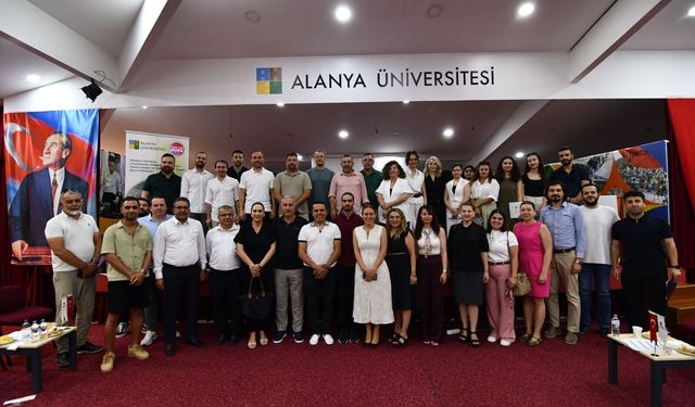 Alanya Üniversitesi’nde Üniversite-Sanayi İş Birliği Masaya Yatırıldı