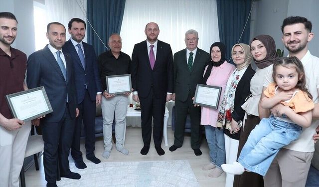 AK Parti’den 11 Milyon Üyesine Erdoğan İmzalı Teşekkür Belgesi