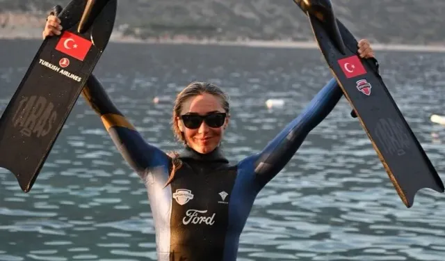 Şahika Ercümen Antalya'da İki Altın Madalya Kazandı