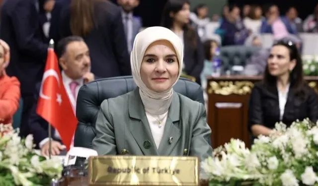 Bakan Göktaş: Müslüman Kadınların Ortak Sesi Geleceğe Yön Verecek
