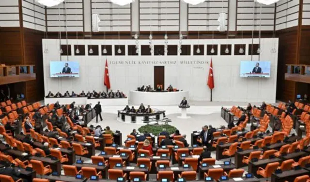 TBMM'de Kritik Hafta: Yargı Paketi, Emekli Maaşı Ve Üniversite Düzenlemeleri Gündemde