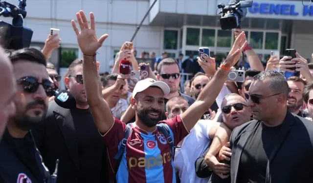 Mohamed Salah İstanbul'a Geldi: Trabzonspor'da İmza İçin Geri Sayım
