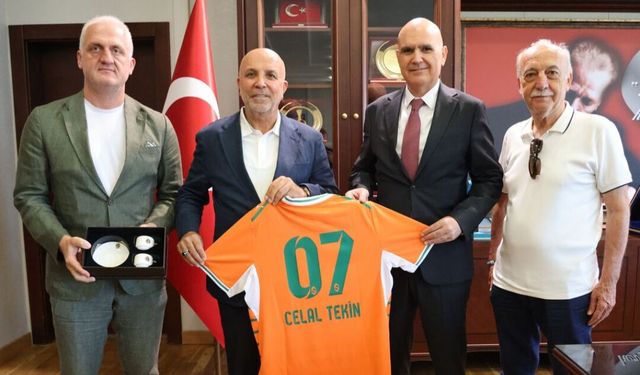 Alanyaspor Yönetiminden Antalya Cumhuriyet Başsavcısı Celal Tekin’e Ziyaret