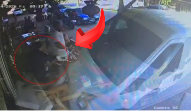 Manavgat’ta Facianın Eşiğinden Dönüldü! Minibüs Kafeye Daldı