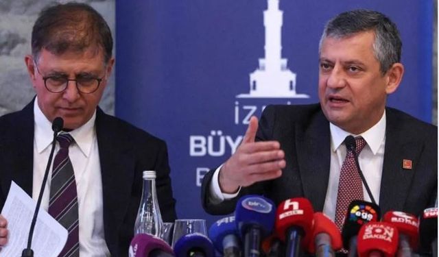 İzmir Büyükşehir Belediye Başkanı Cemil Tugay AK Parti Genel Merkezi'nde!