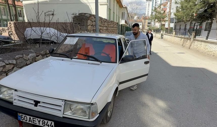 5 Saniyelik Heves İçin İki Maaşından Oldu