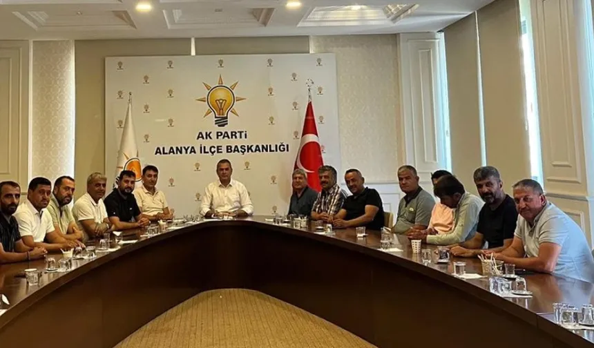 Alanya’da Otoban Zirvesi: Muhtarlardan Ortak Uyarı, “Güzergâh Yanlış”