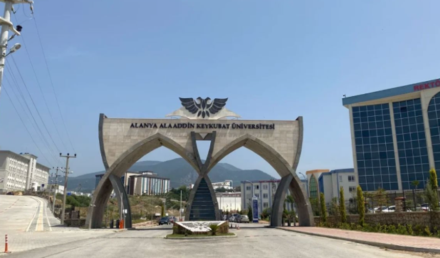 Yükseliş Sürüyor: ALKÜ, URAP Sıralamasında 10 Basamak Birden Yükseldi