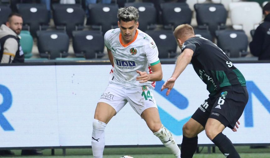 Alanyaspor Deplasmandan Mağlup Ayrıldı