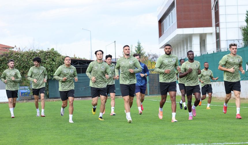 Alanyaspor Deplasmanda Seri Peşinde