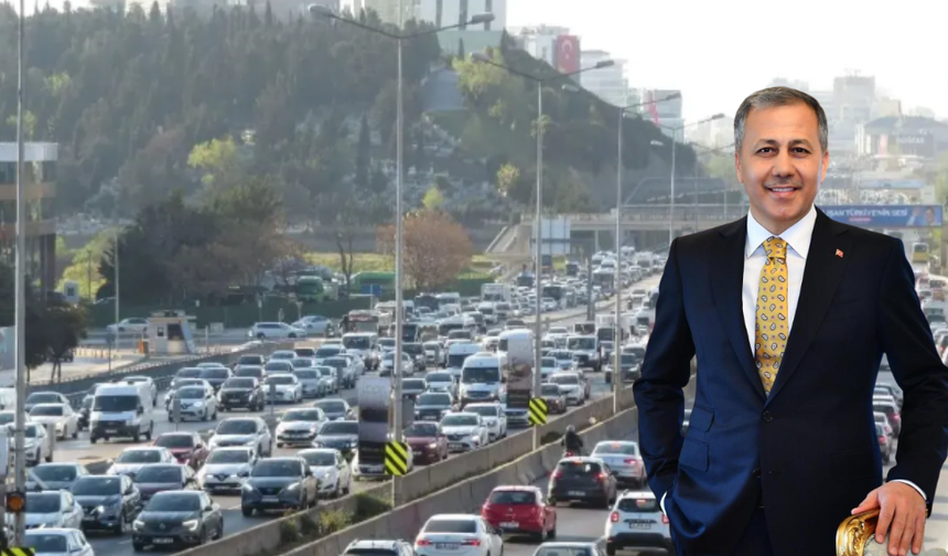 Bakan Yerlikaya Yeni Dönemi İlan Etti: Trafikte Cezalar Artıyor, Ehliyetlere El Konulacak