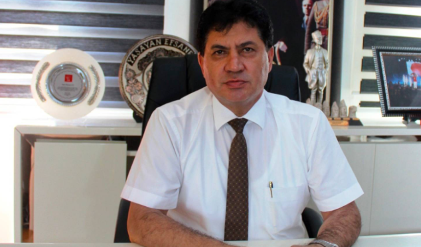 Antalya Kemer'de Eski Belediye Başkanı 'Dolandırıcılık' Suçuyla Gözaltına Alındı