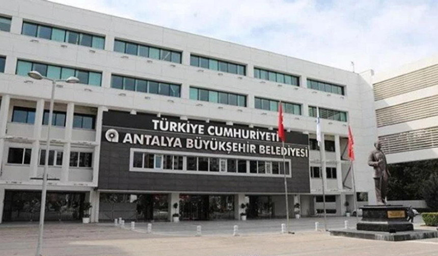 Antalya Büyükşehir Belediyesi'nde Rüşvet Soruşturmasında 2 Tutuklama