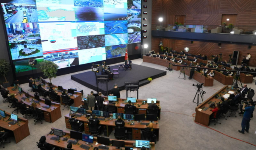 İçişleri Bakanı Çiftçi'den Bayram Trafiği İçin Sıkı Denetim Açıklaması