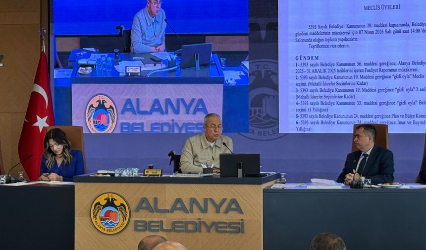 Alanya Belediye Başkanı Özçelik’ten Çarpıcı Sözler: ‘Borcumu Ödemezsem Şerefsizim’