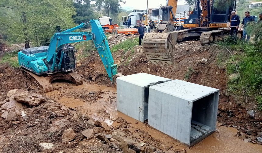 60 Yıllık Köprü Tarih Oluyor! Demirtaş Grup Yolunda Dev Çalışma Başlıyor