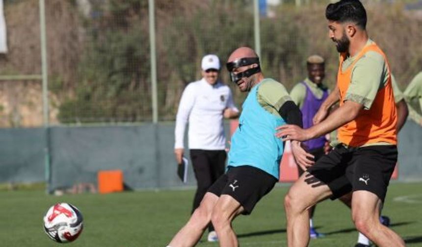 Alanyaspor’dan Taraftara Çağrı: “12. Gücümüz Olarak Yanımızda Olun”