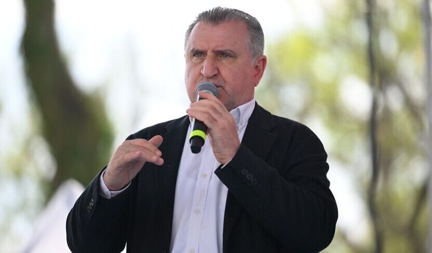 Bakan Bak’tan Ailelere Çocuklar İçin Uyarı
