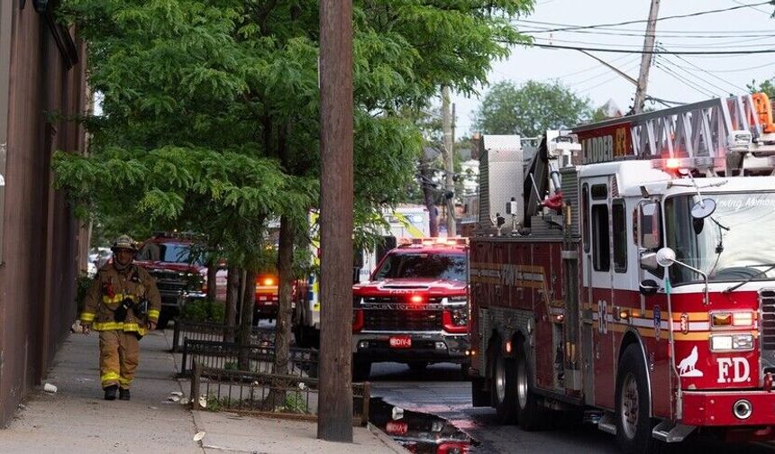 New York’ta Tersanede Patlama: 1 Ölü, 36 Yaralı