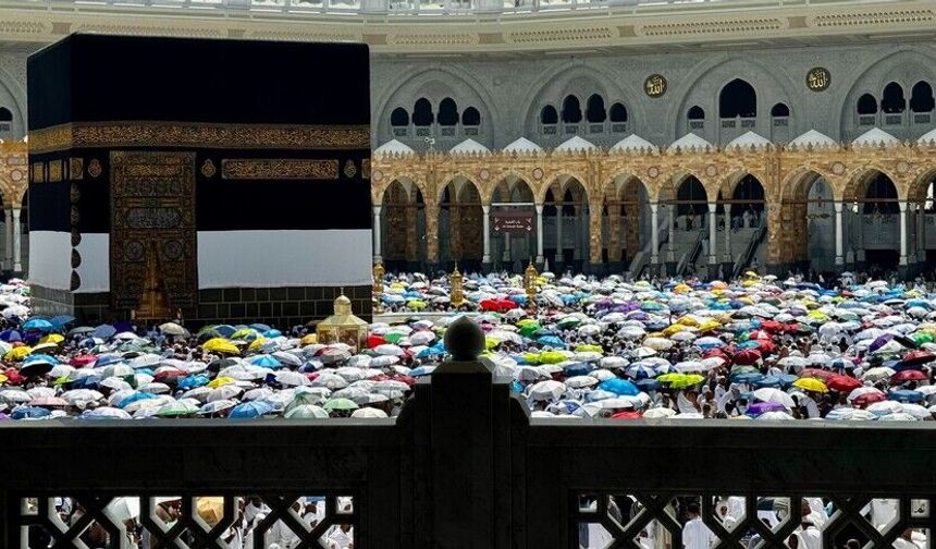 Suudi Arabistan’dan Hac Açıklaması: “Herhangi Bir Sağlık Tehdidi Yok”