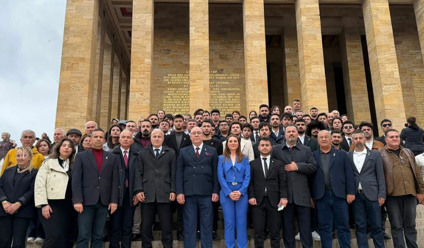 Zafer Partisi Alanya İlçe Teşkilatından Ankara’ya Zafer Yürüyüşü: İlk Durak Anıtkabir