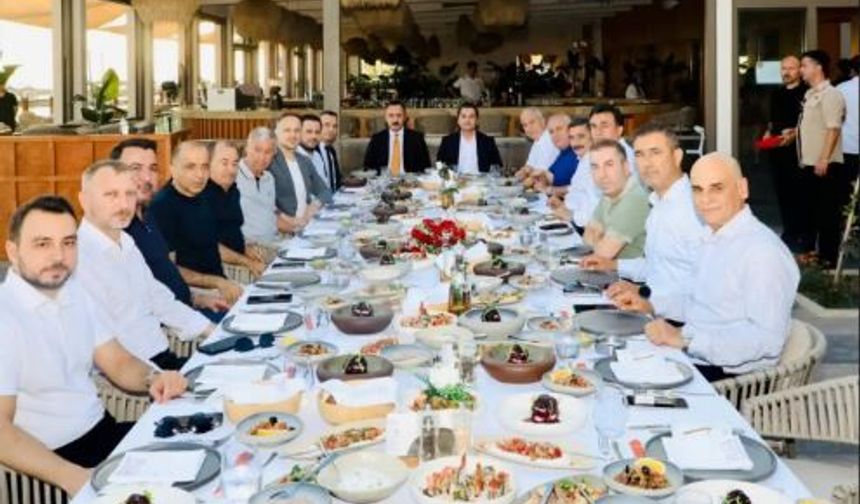 Kaymakam Öztürk'ten Başsavcı Ali Öztürk ve Başkan Erhan Yılmaz'a Veda Programı