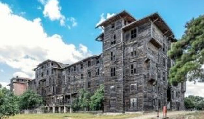 Büyükada Rum Yetimhanesi İçin Tarihi Adım: Restorasyon Süreci Başlıyor