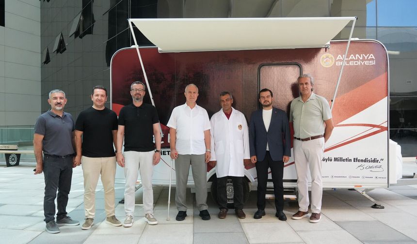 Alanya Belediyesi Mobil Kuaför Aracı Hizmete Başladı