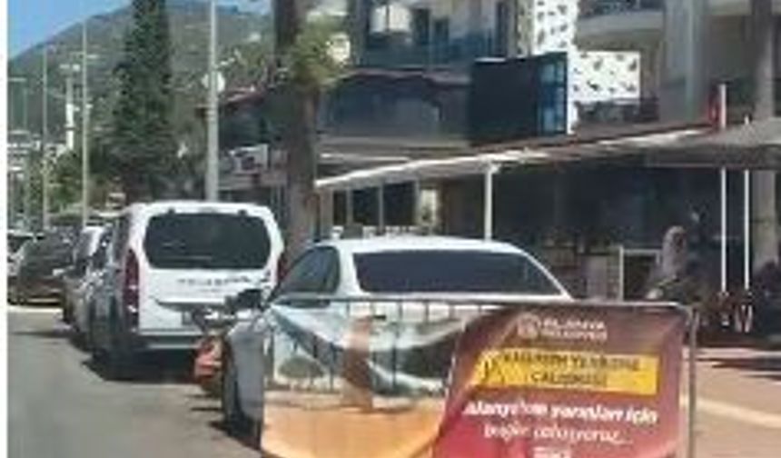 Turizm Sezonundaki Yol Çalışmaları Esnafın Tepkisine Neden Oldu